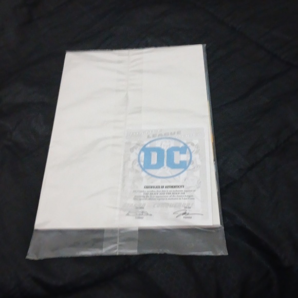 Certified Re print DCComic Book - Picture 4 of 5